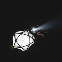 Inflatable Diamond Grid (IDG)/
Bei The Cave bestehend aus 5 Luftkammern mit 10 Kreuzungspunkten.