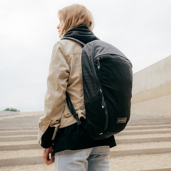 Motion Arc 20L, dark grey