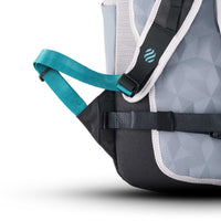 Optionale Hüftgurttaschen/Der mitgelieferte Hüftgurt lässt sich durch die separat erhältlichen Hüftgurttaschen ersetzen und sorgt für zusätzlichen Verstauraum. Bei Bedarf lässt sich der Gurt auch gänzlich abnehmen.
